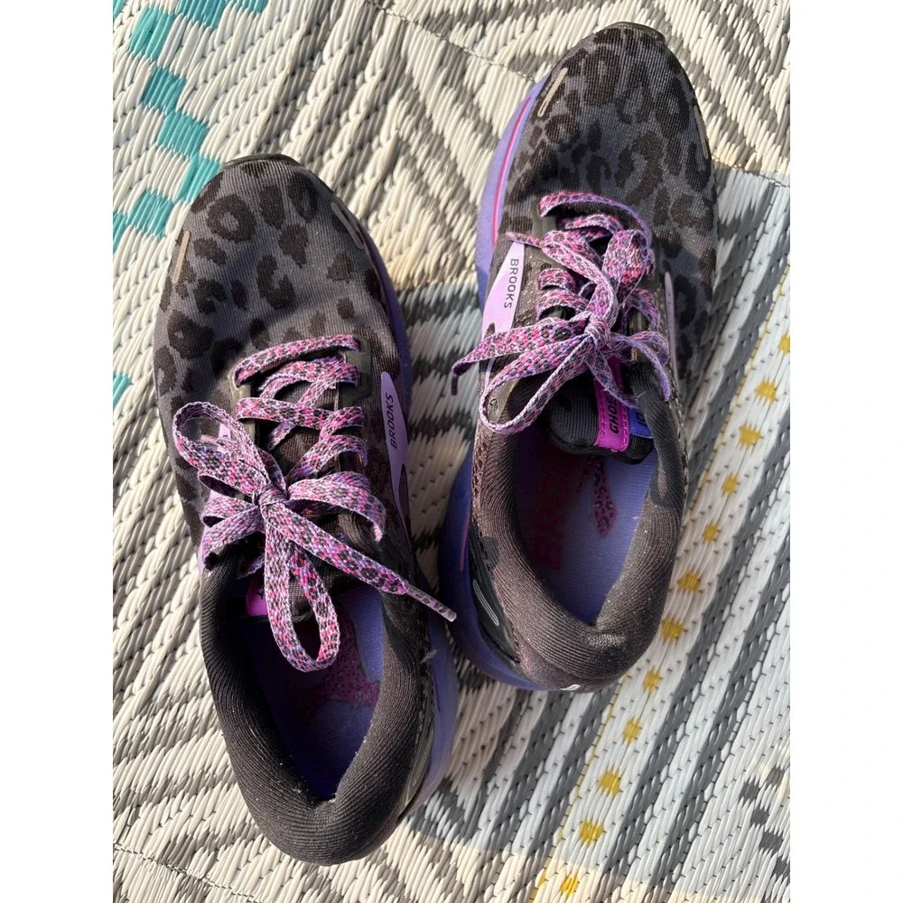 Brooks Ghost 14 Womens Running Shoes Leopard Print Black Purple Sneakers Size 6